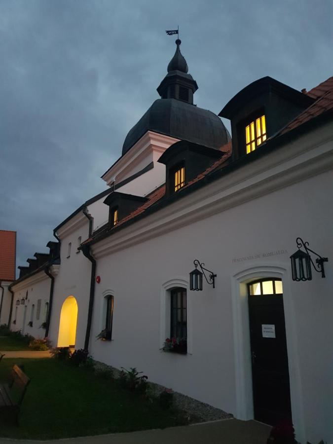 Pokamedulski Klasztor W Wigrach Wigry Luaran gambar